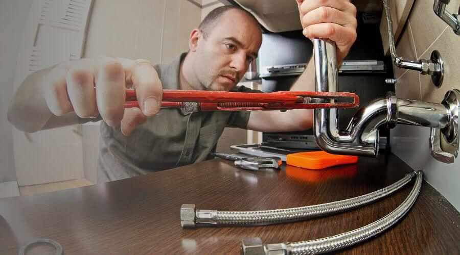Professional emergency plumbing in De Kalb, MO